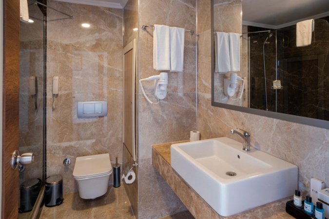 Süperior Kısmi Deniz Manzaralı