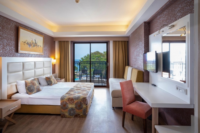 Comfort Kısmi Deniz Manzaralı