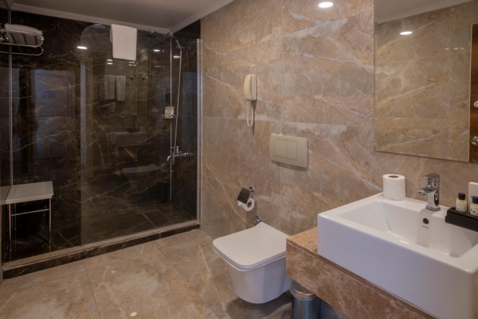 Standart Kısmi Deniz Manzaralı 